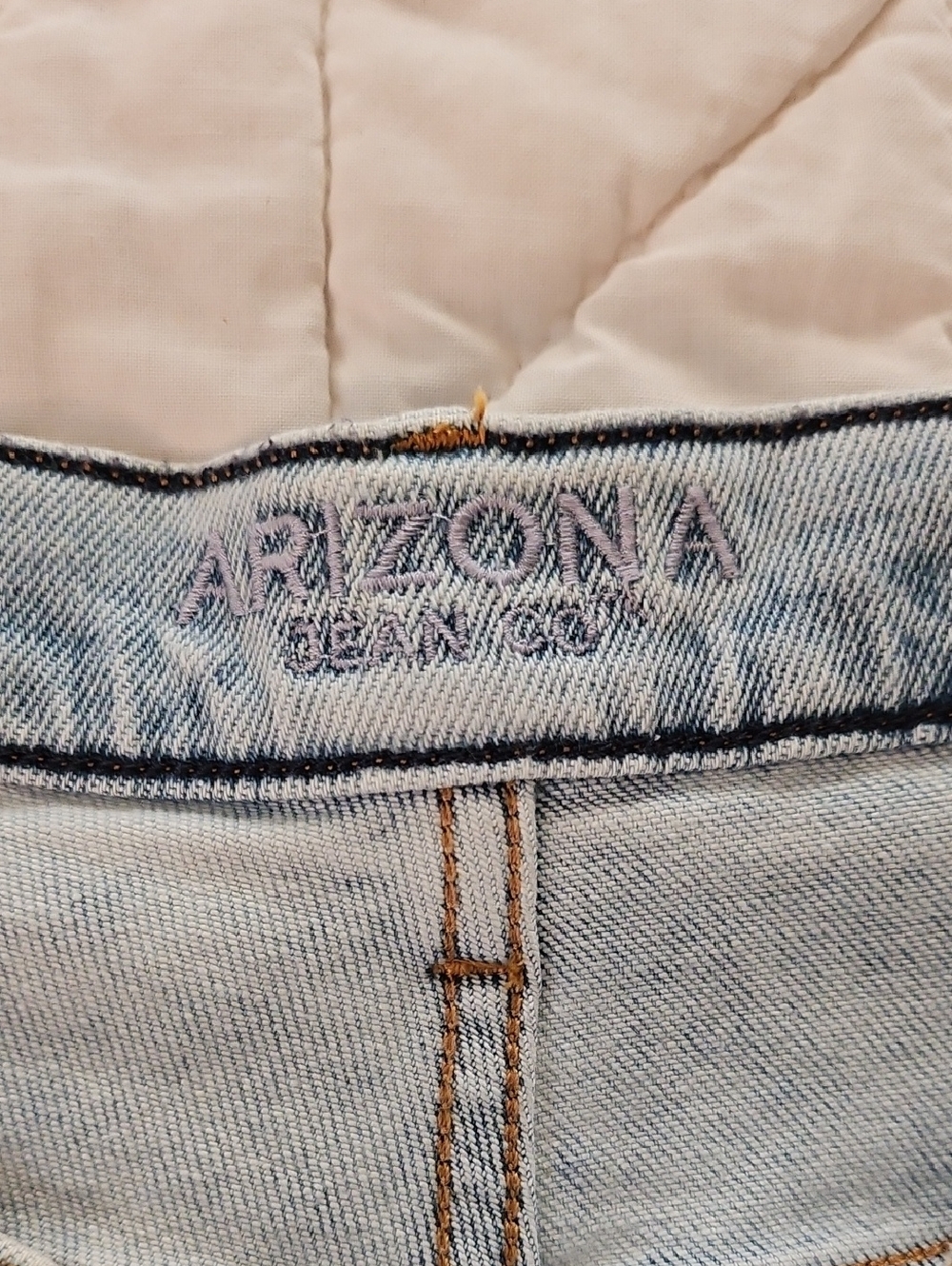 Arizona Jean Co. - Plus Size Mom Jean- 5 Button -High Rise Distressed - Size 23 - Picture 8 of 11